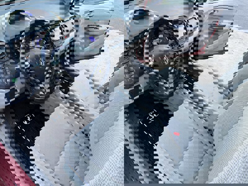 Used 2010 Honda Insight EX image 29