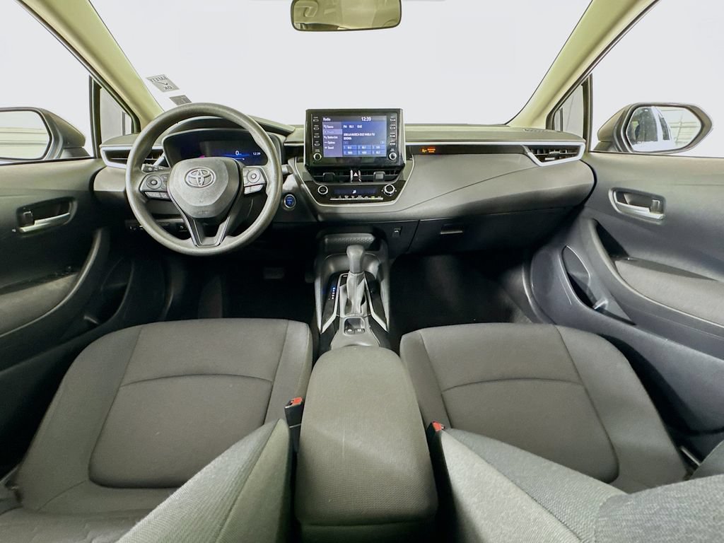 Used 2020 Toyota Corolla LE FWD image 17