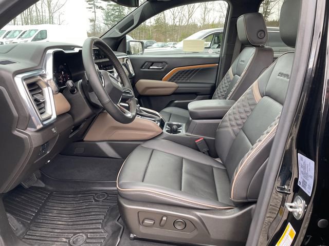 Used 2024 GMC Canyon Denali AWD/4WD image 40