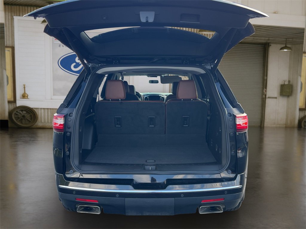 Used 2021 Chevrolet Traverse High Country image 10