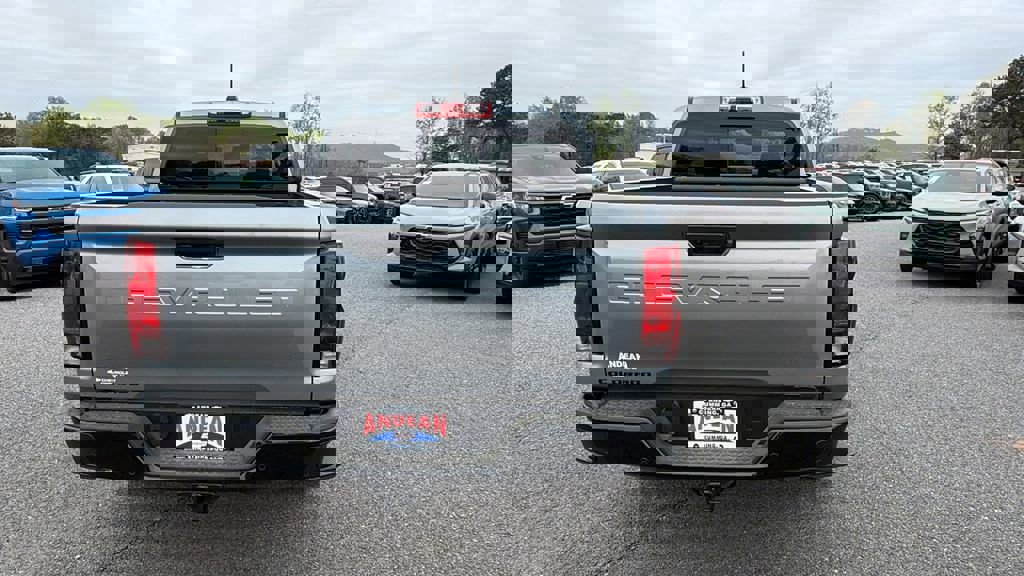 New 2026 Chevrolet Colorado W/T w/ WT Custom Package image 6