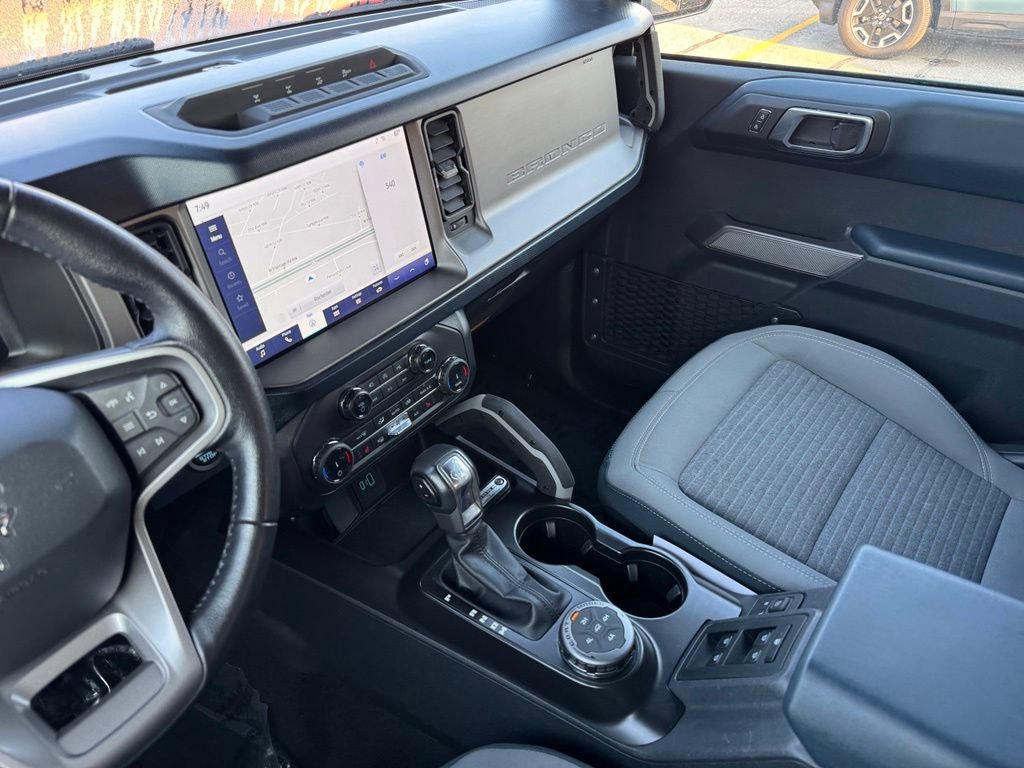 Certified 2022 Ford Bronco Outer Banks w/ Sasquatch Package AWD/4WD image 13
