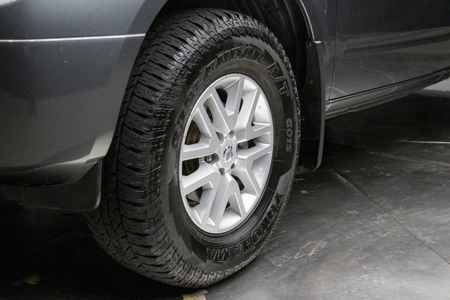 Used 2020 Nissan Frontier SV image 7