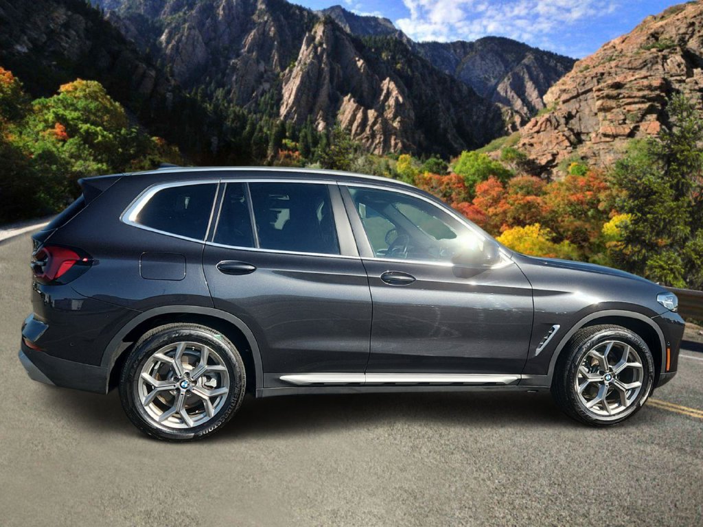 Used 2023 BMW X3 xDrive30i w/ Premium Enhanced Package AWD/4WD image 2