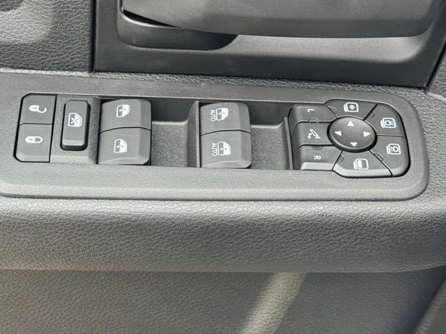 New 2026 RAM 2500 Tradesman AWD/4WD image 12