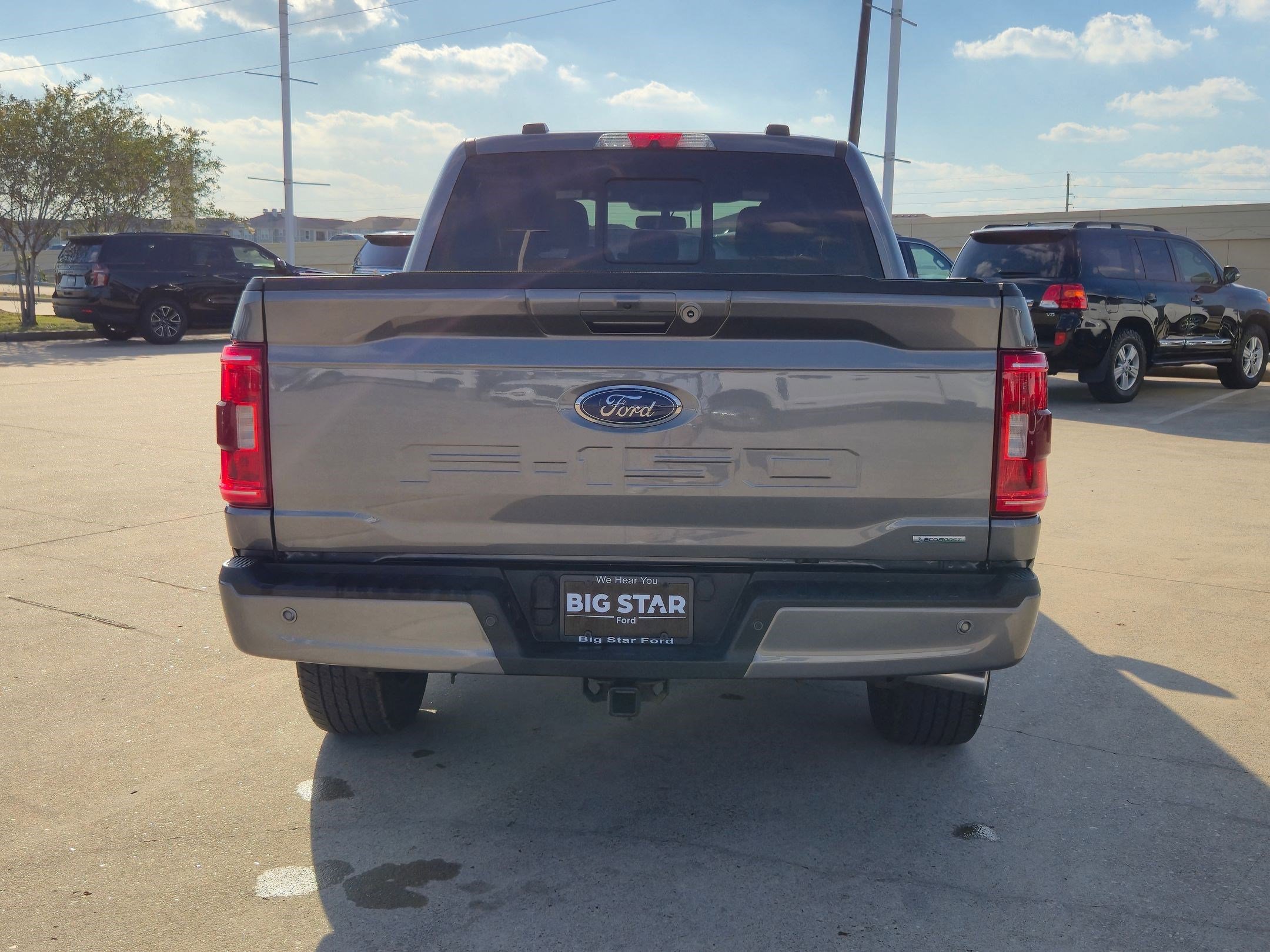 Used 2022 Ford F150 XLT w/ Equipment Group 302A High image 5