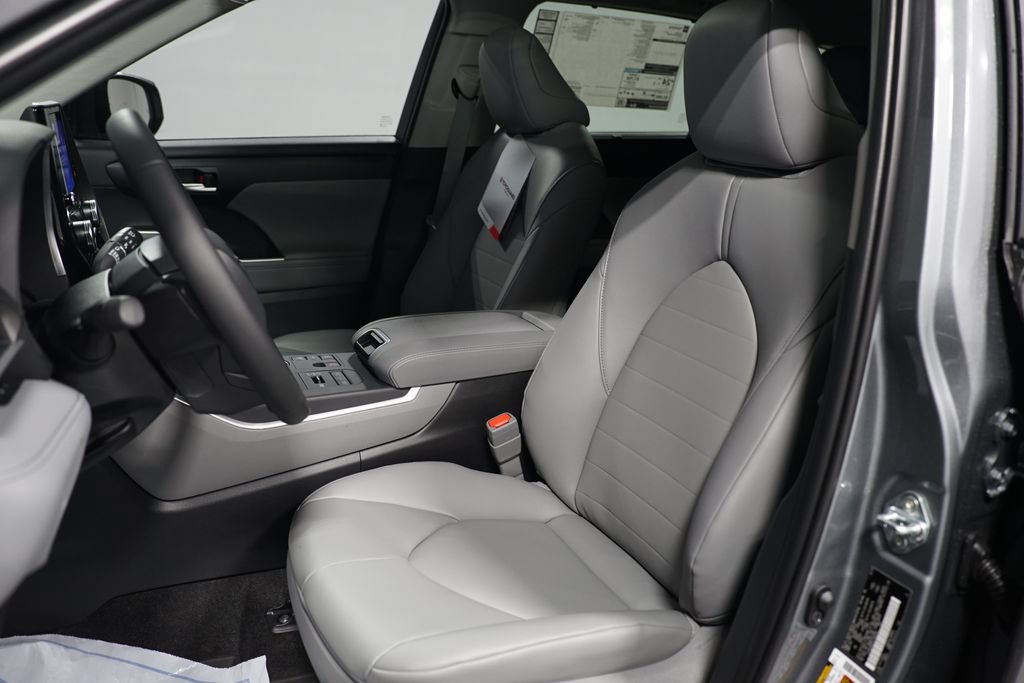 New 2026 Toyota Highlander XLE AWD/4WD image 27
