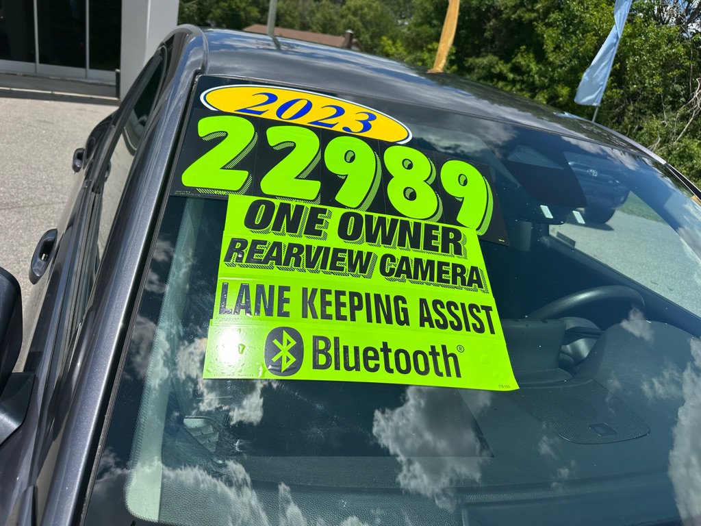 Used 2023 Honda HR-V LX image 23