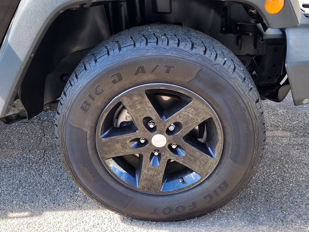 Used 2012 Jeep Wrangler Sport AWD/4WD image 15