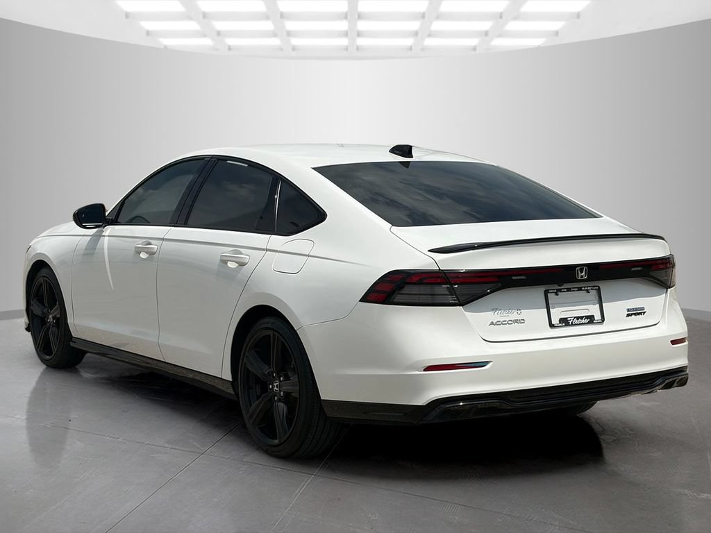 Used 2023 Honda Accord Sport image 6