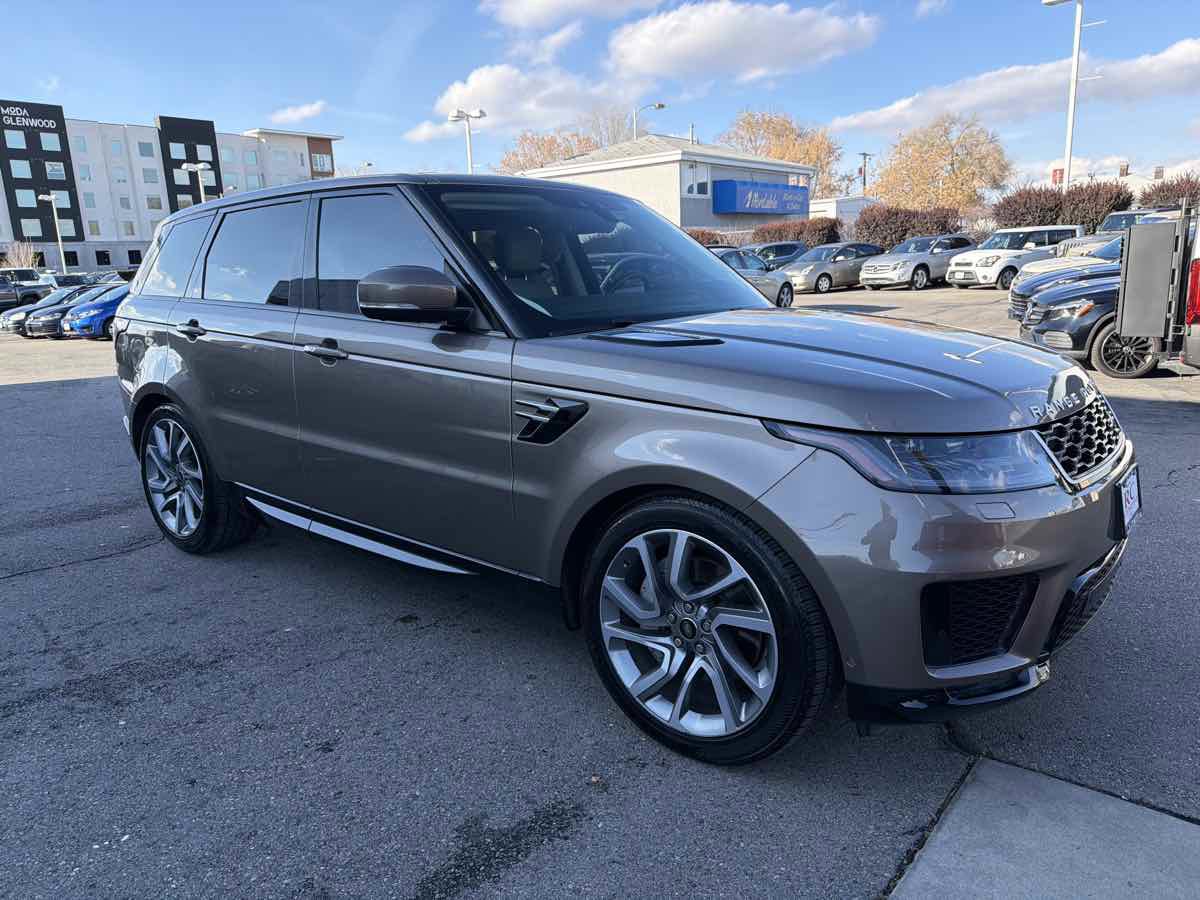 Used 2018 Land Rover Range Rover Sport HSE image 7