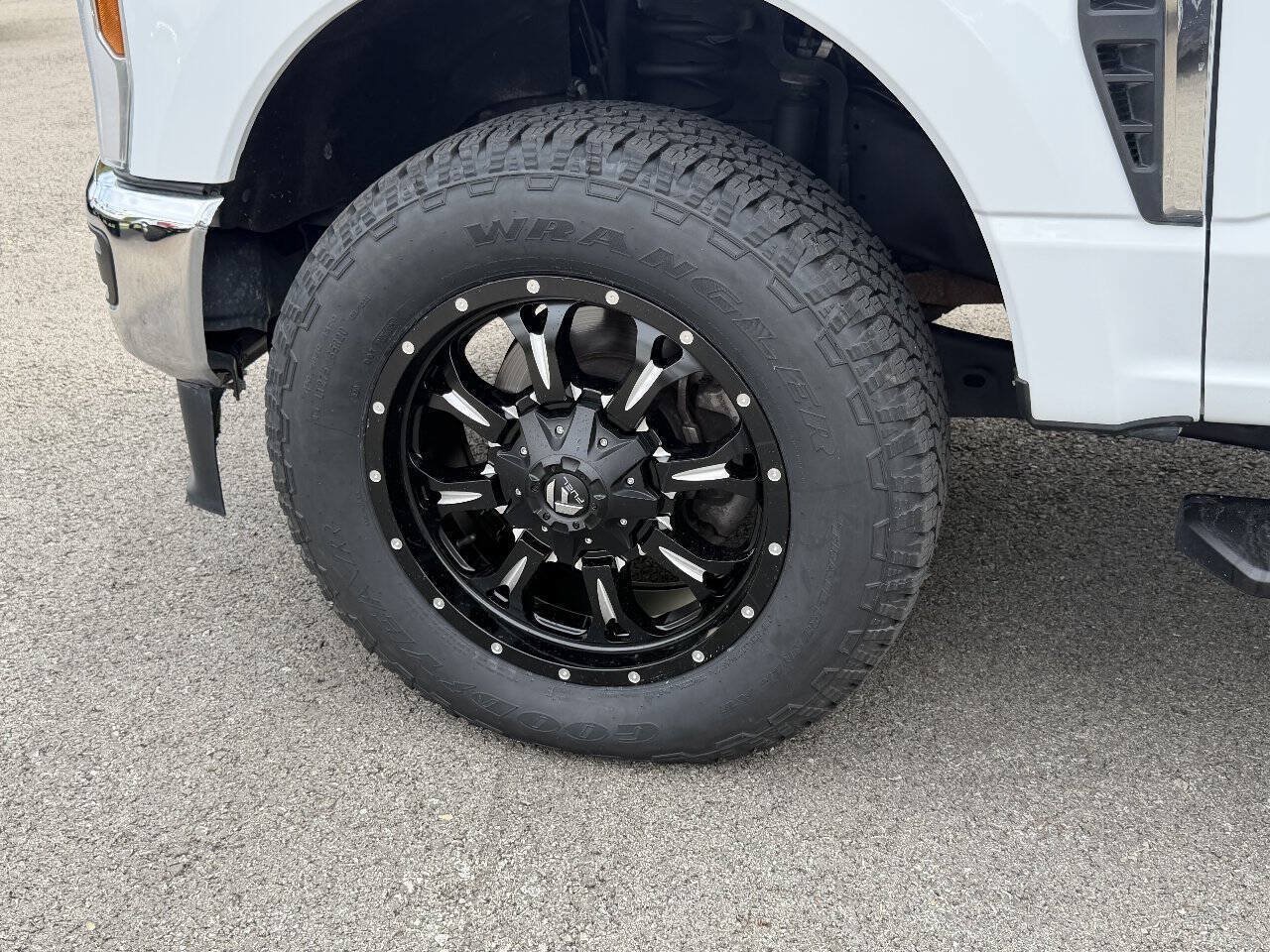 Used 2024 Ford F250 XLT AWD/4WD image 42