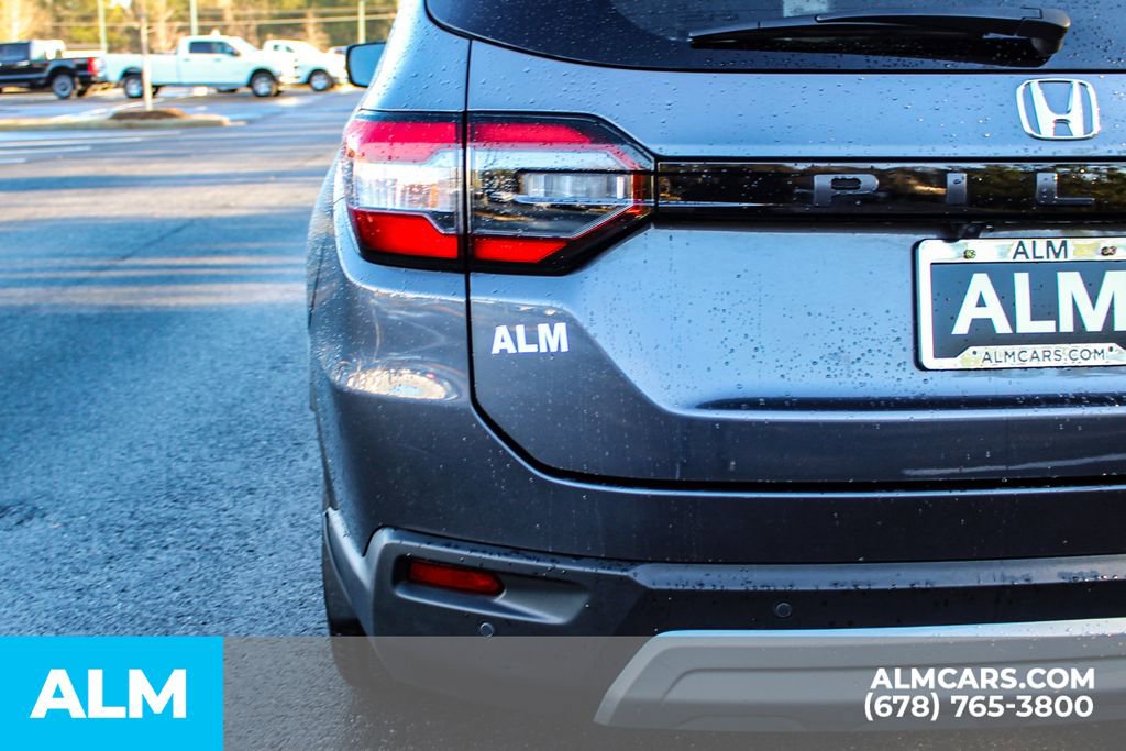Used 2024 Honda Pilot EX-L image 13