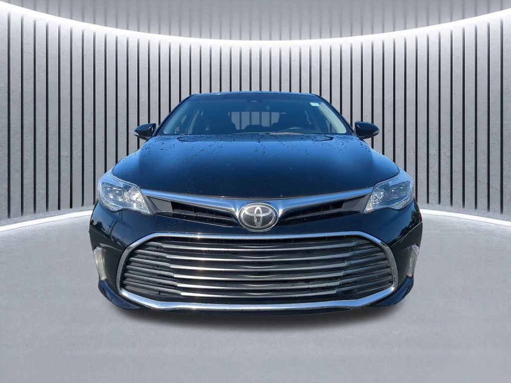 Used 2018 Toyota Avalon XLE w/ Protection Package image 10