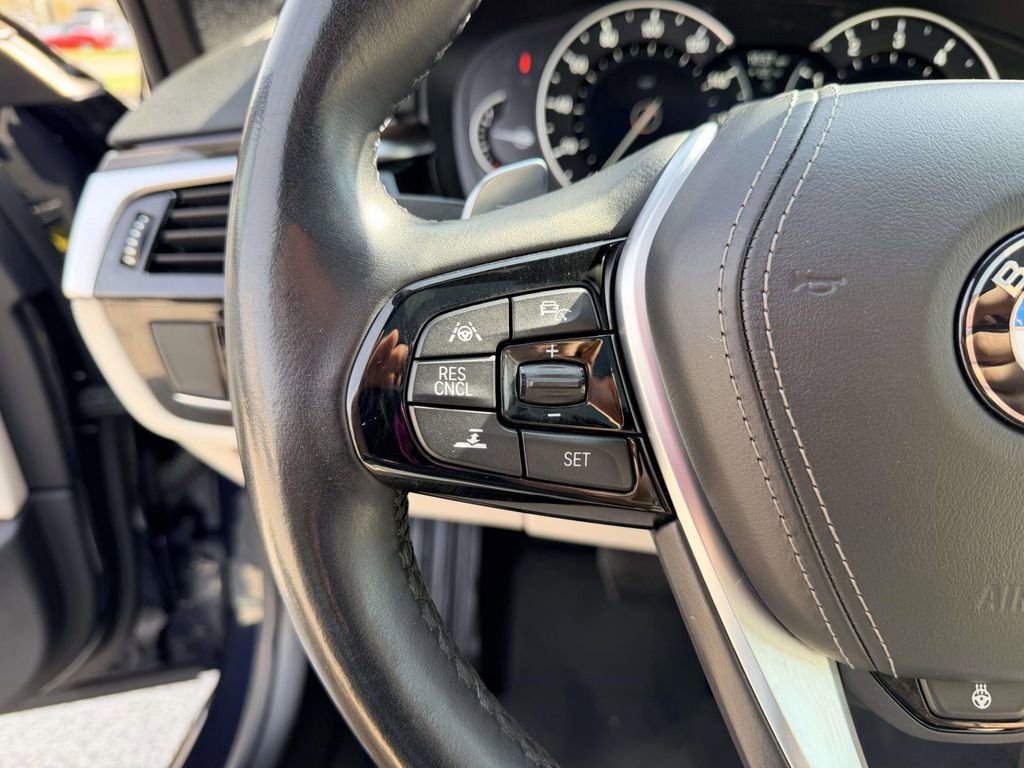 Used 2019 BMW 540i xDrive image 8