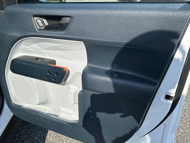 Used 2024 Ford Maverick XLT image 13