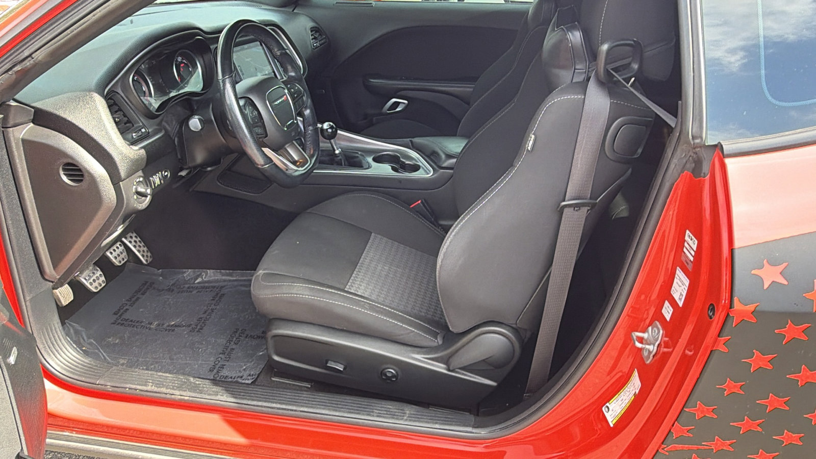 Used 2021 Dodge Challenger R/T w/ Performance Handling Group image 16