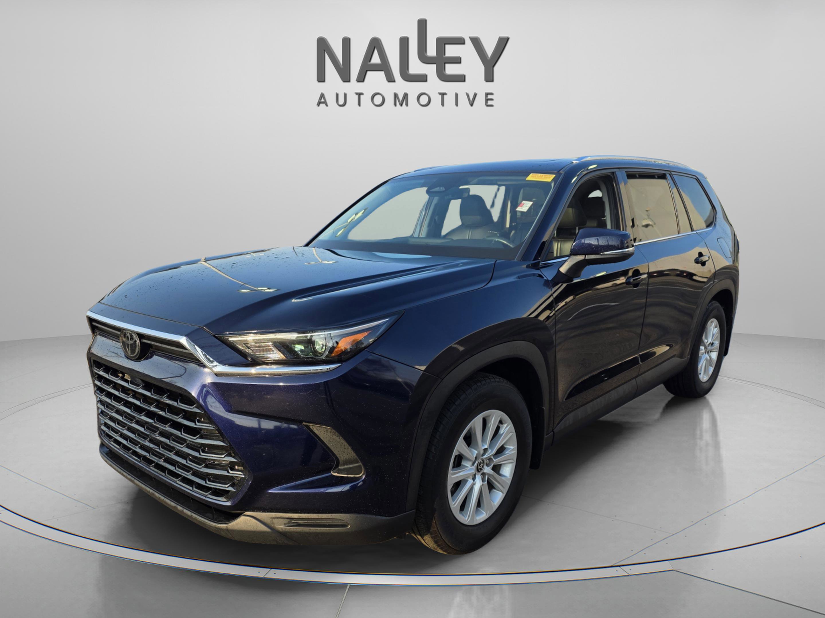 Used 2024 Toyota Grand Highlander XLE video 1