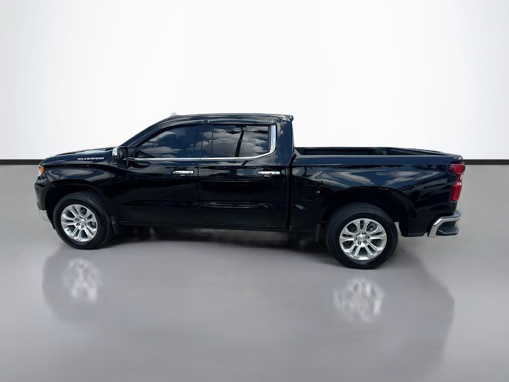 Used 2024 Chevrolet Silverado 1500 LTZ RWD image 4