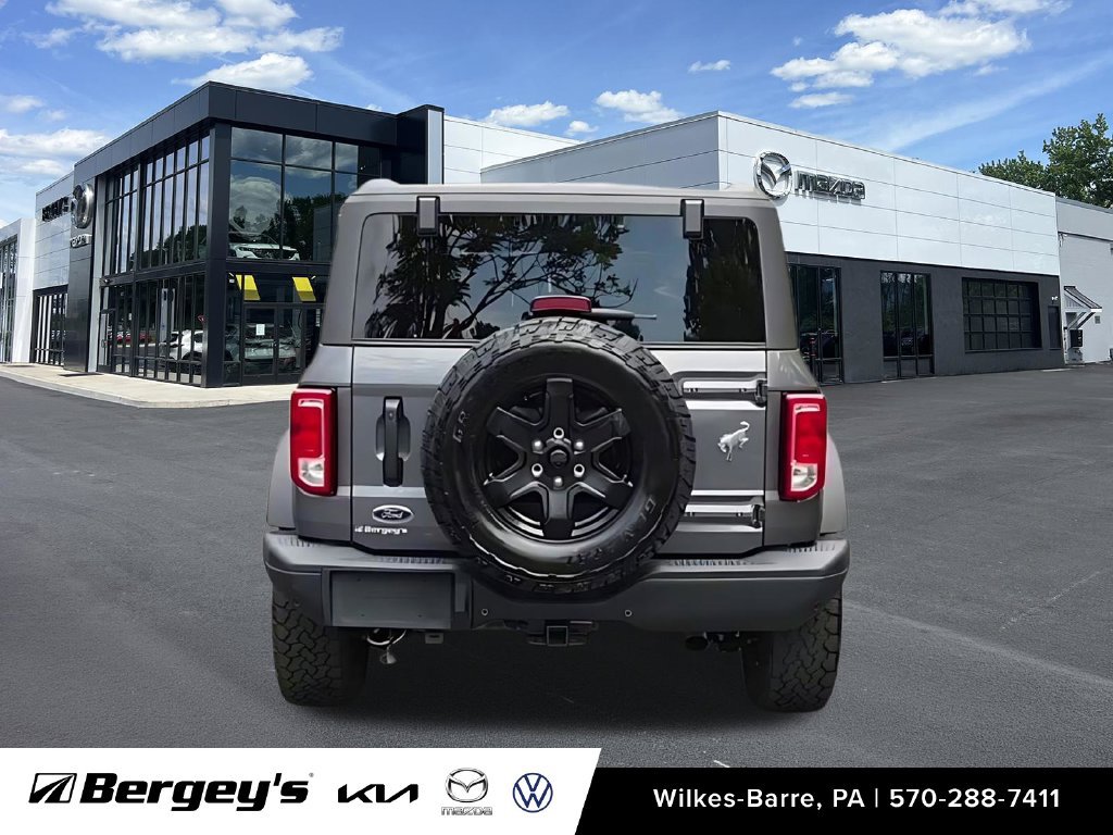 Used 2024 Ford Bronco Black Diamond AWD/4WD image 9