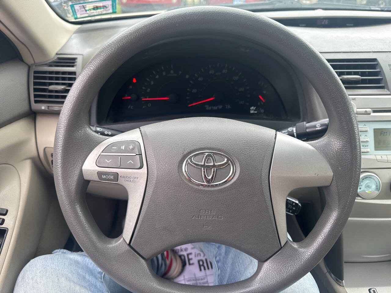 Used 2009 Toyota Camry LE FWD image 10