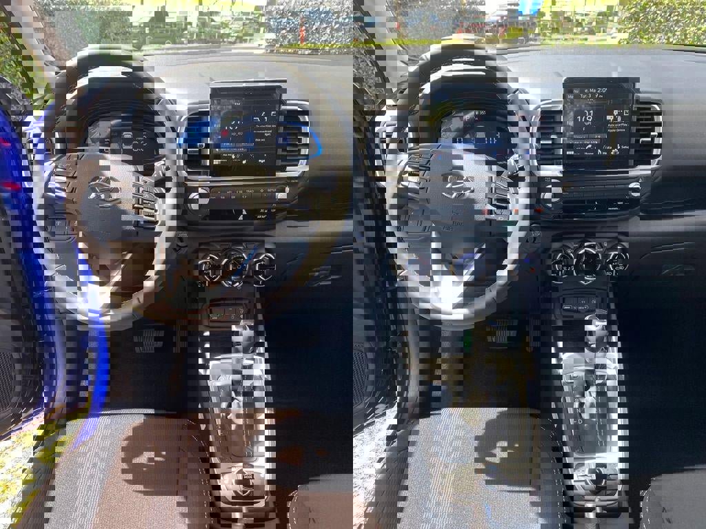 New 2026 Hyundai Venue SEL FWD image 30