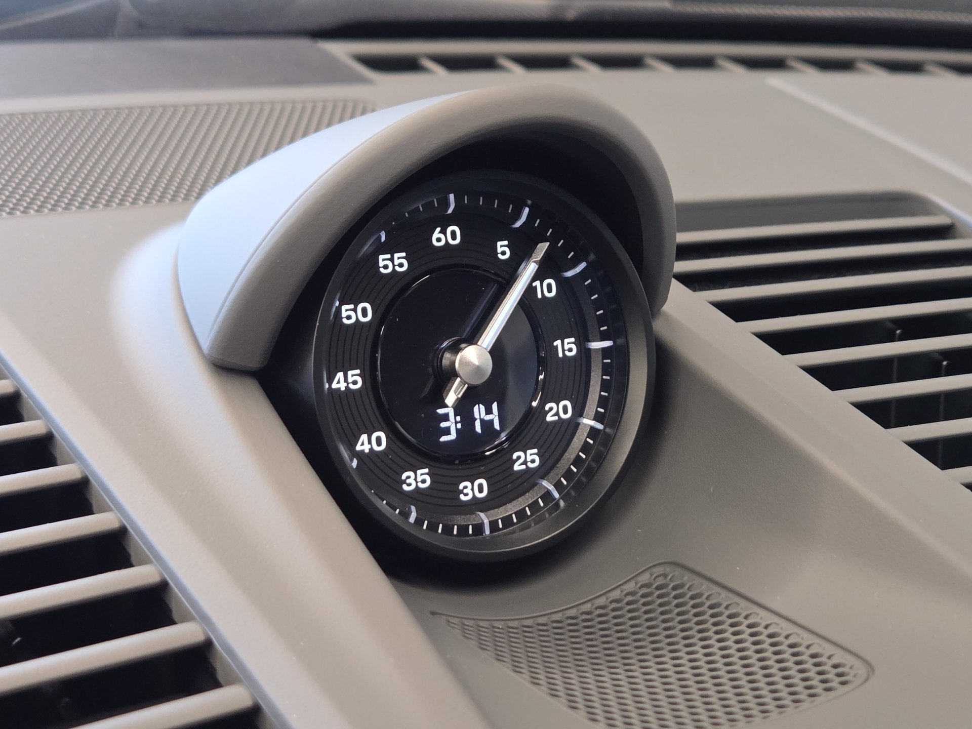 New 2026 Porsche 911 Carrera RWD image 19