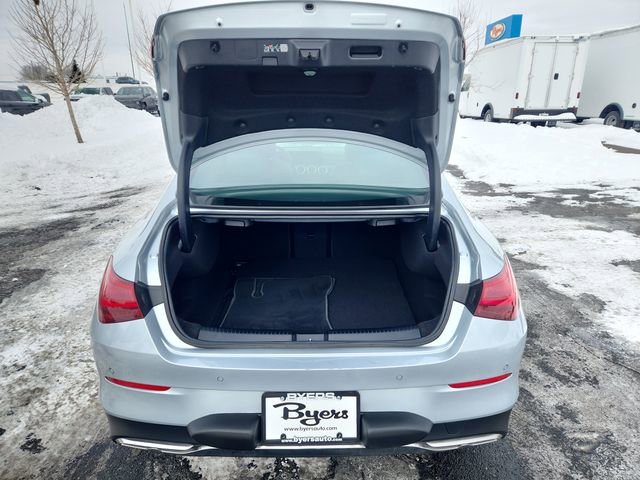Used 2025 Mercedes-Benz CLA 250 4MATIC image 31