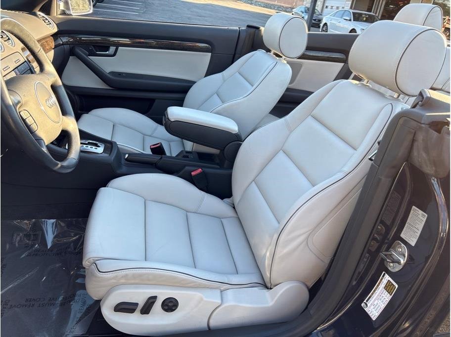 Used 2006 Audi S4 Cabriolet image 11