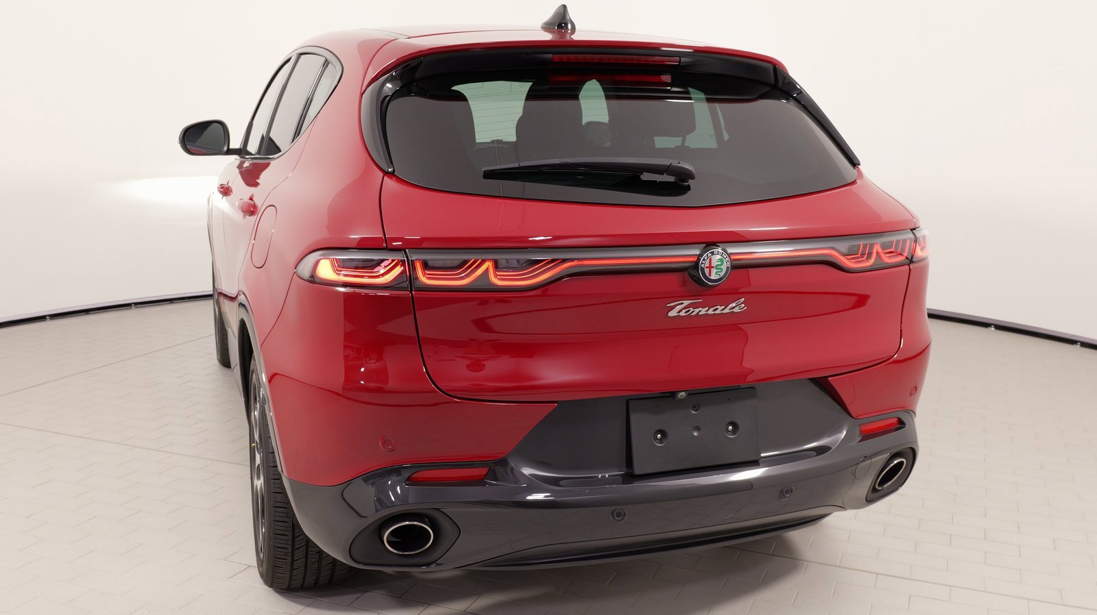 Used 2024 Alfa Romeo Tonale Veloce image 35