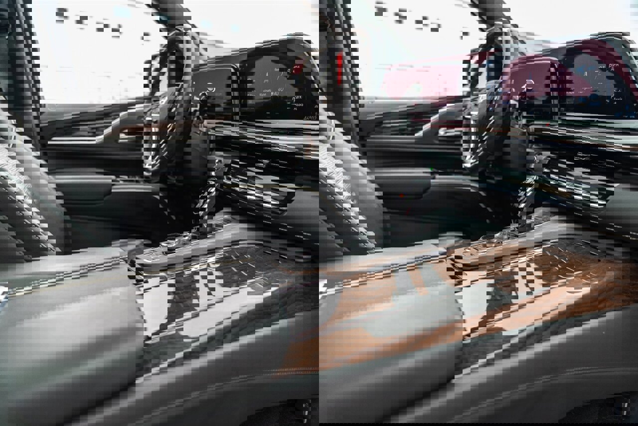 Used 2023 Cadillac Escalade Premium Luxury Platinum image 76