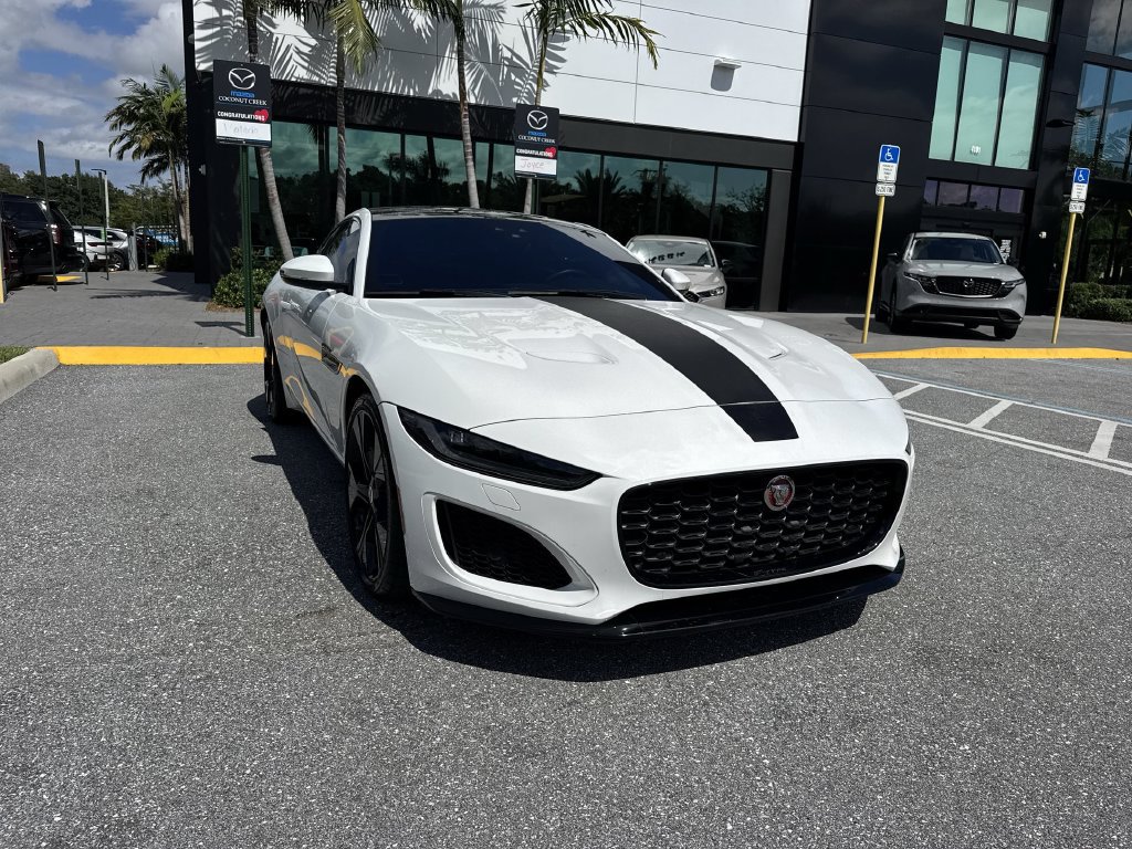 Used 2023 Jaguar F-TYPE Coupe RWD image 7