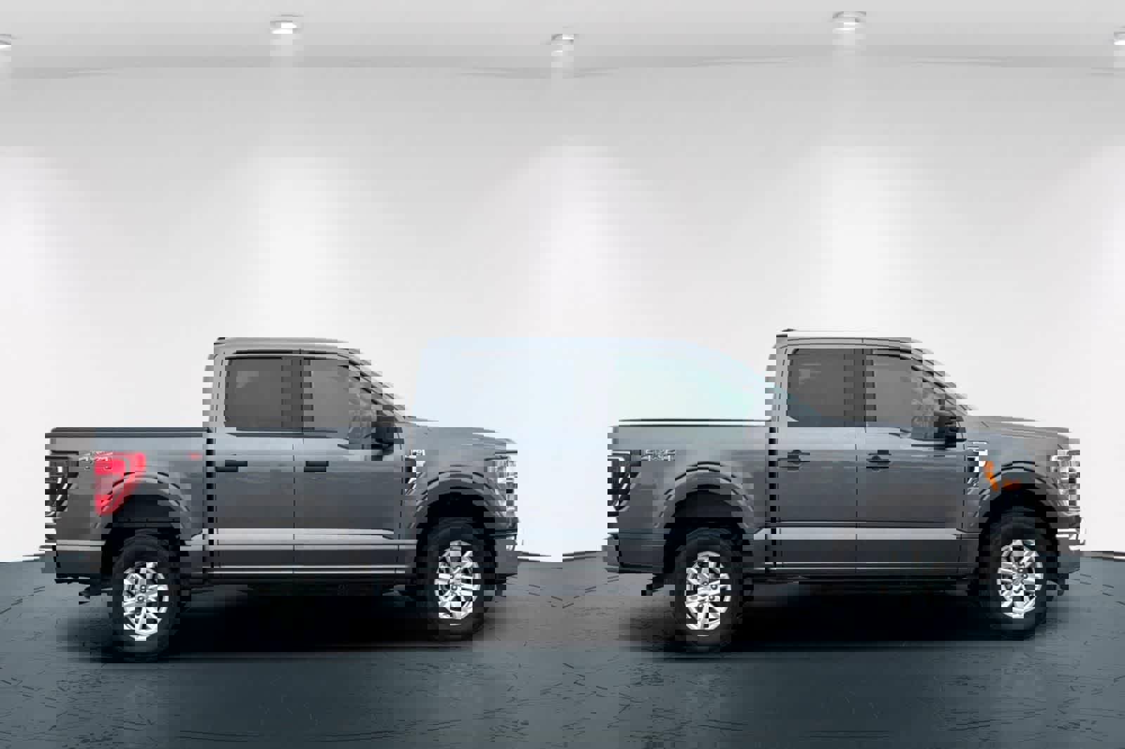 Used 2022 Ford F150 XLT AWD/4WD image 6