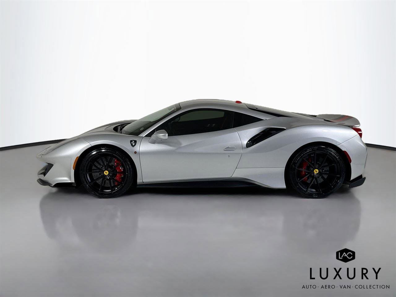 Used 2019 Ferrari 488 Pista Coupe image 9