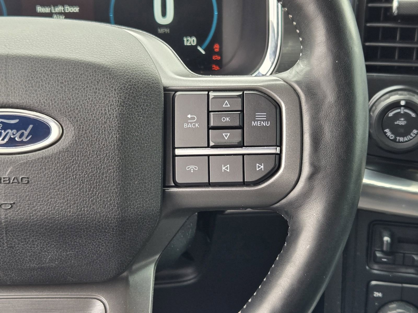 Used 2021 Ford F150 Lariat w/ Equipment Group 502A High AWD/4WD image 28