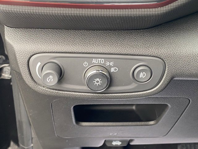 Used 2021 Chevrolet TrailBlazer RS w/ Convenience Package image 26