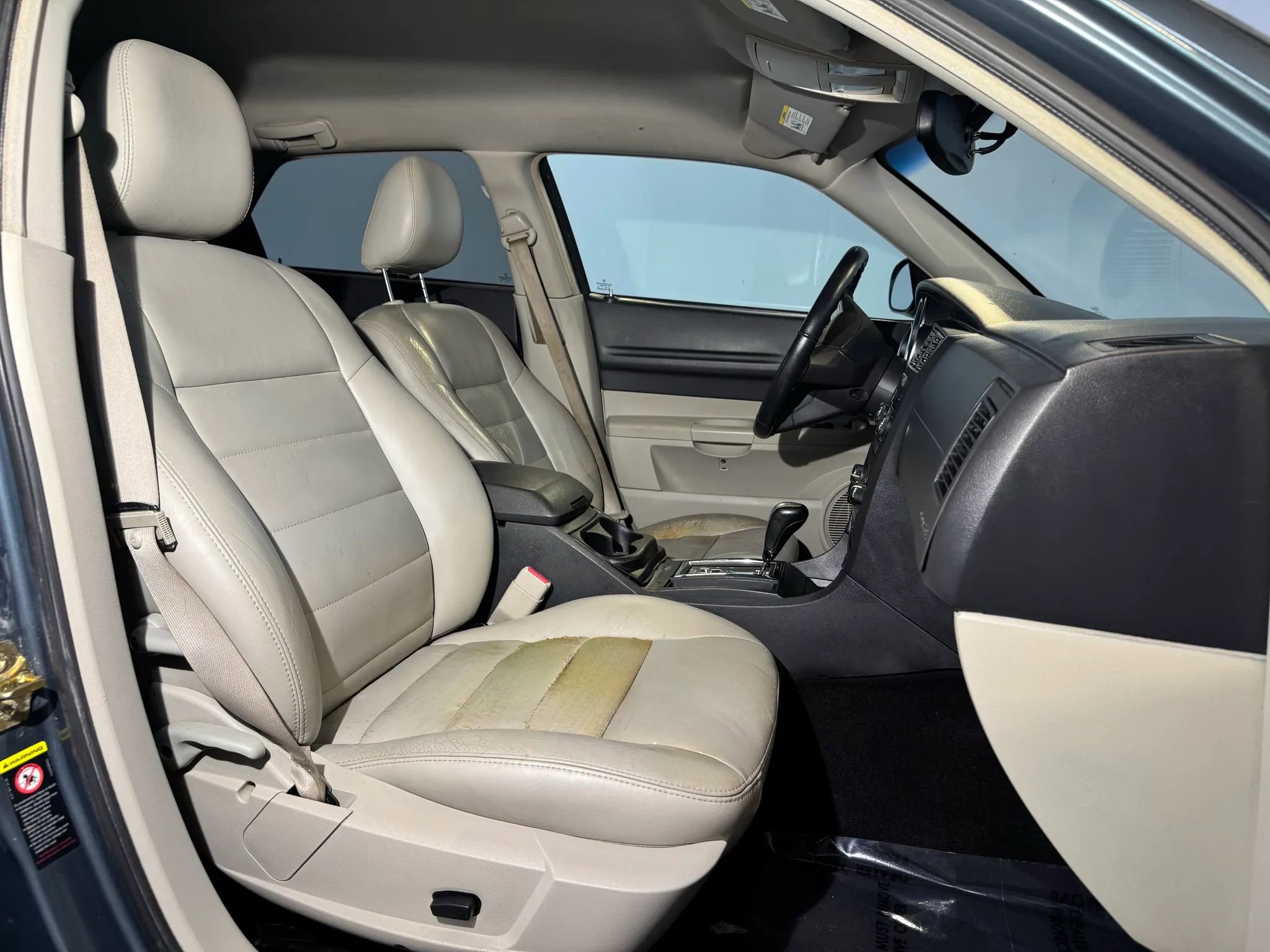Used 2005 Dodge Magnum R/T w/ Convenience Group II RWD image 21