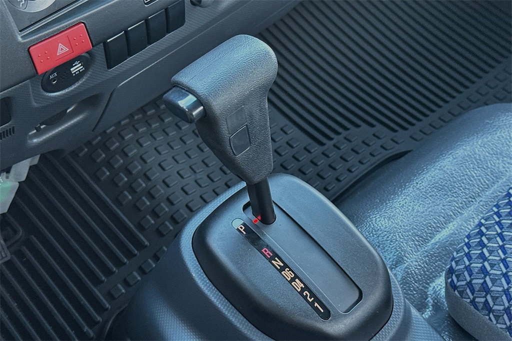 Used 2024 Isuzu NPR image 16