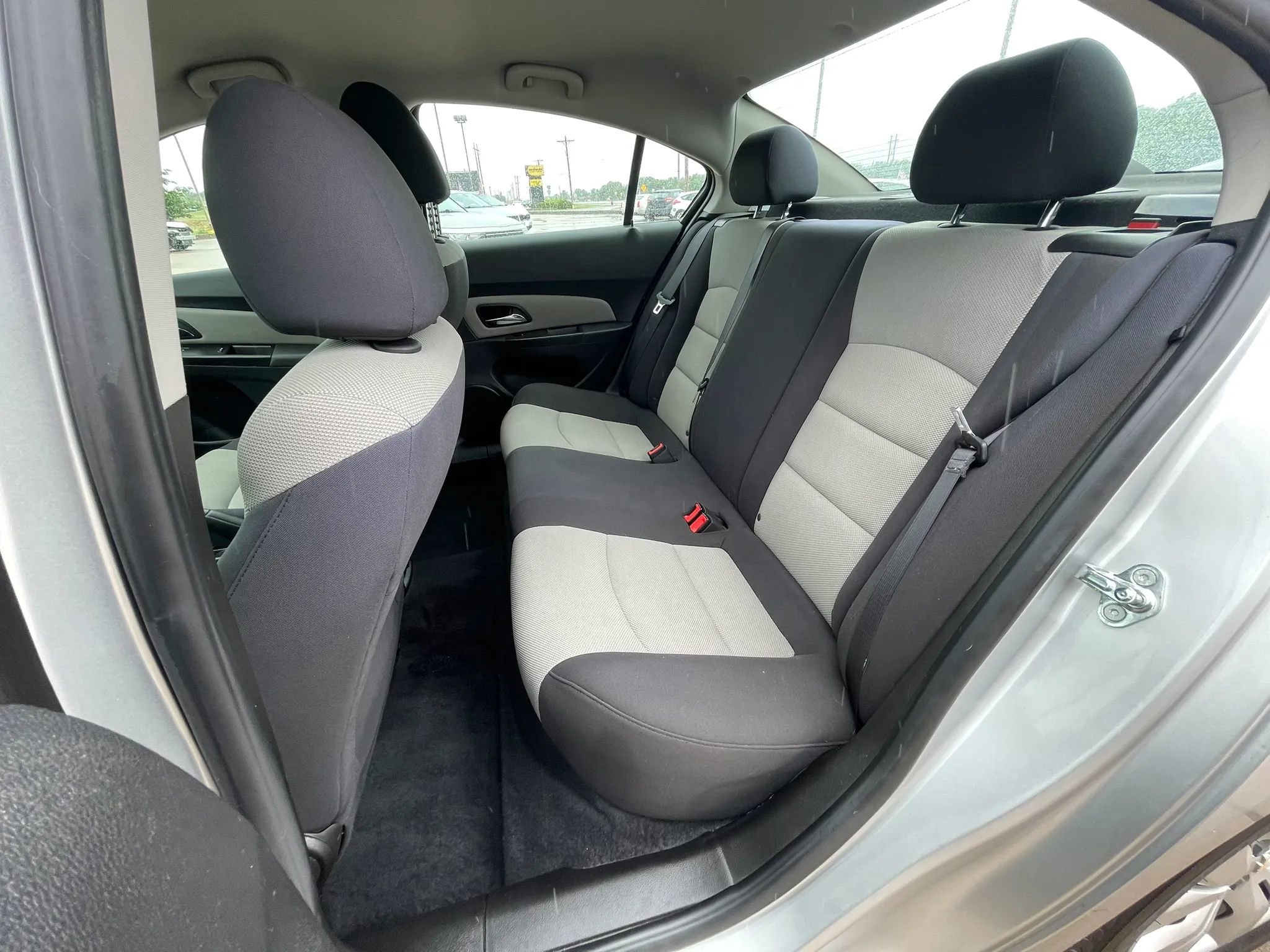 Used 2016 Chevrolet Cruze LS FWD image 15