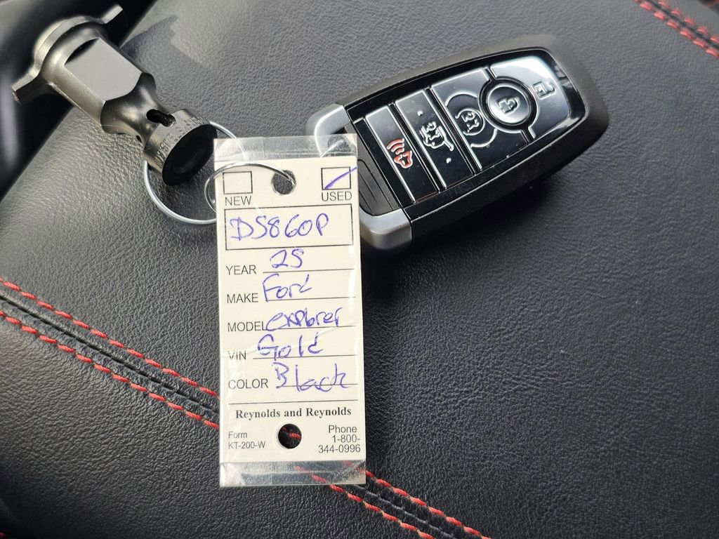 Certified 2025 Ford Explorer ST-Line image 31