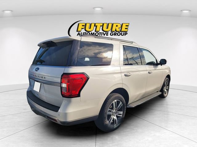 Certified 2022 Ford Expedition XLT AWD/4WD image 3
