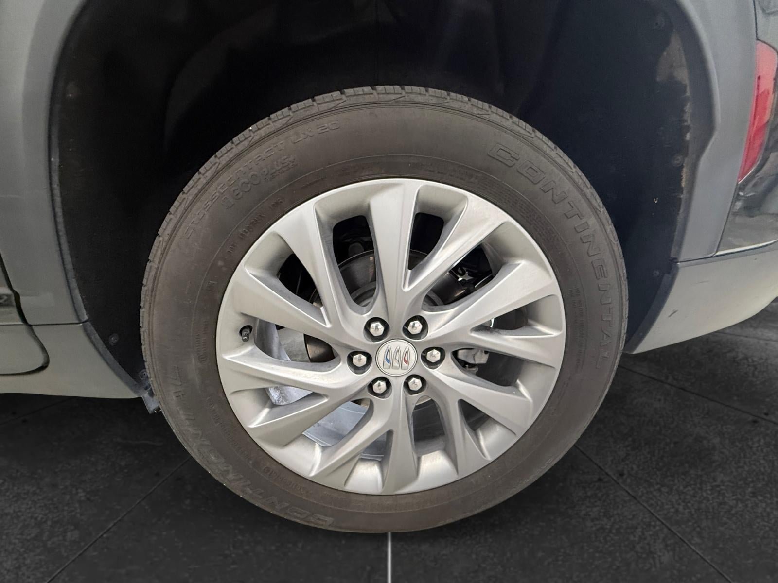Used 2025 Buick Enclave Preferred AWD/4WD image 14