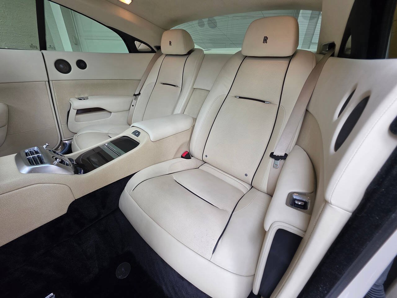 Used 2014 Rolls-Royce Wraith RWD image 65