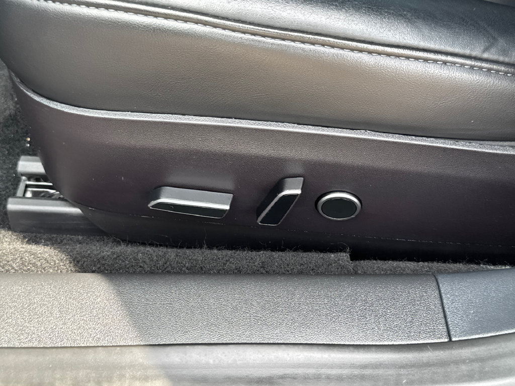 Used 2023 Tesla Model 3 Long Range AWD/4WD image 28