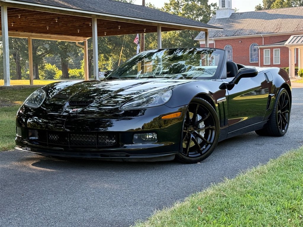 Used 2010 Chevrolet Corvette Grand Sport w/ Preferred Equipment Group RWD image 11