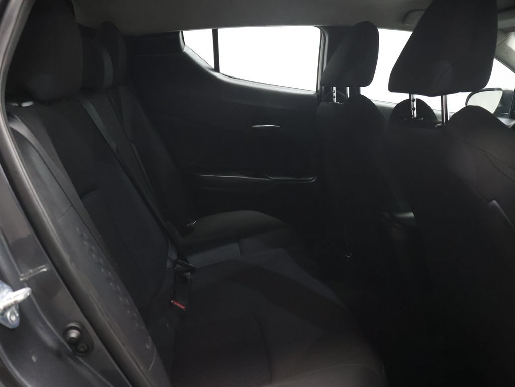 Used 2021 Toyota C-HR LE FWD image 12