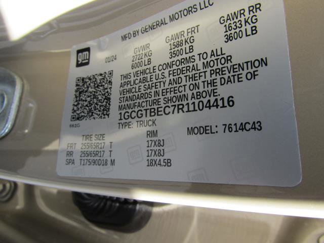 Used 2024 Chevrolet Colorado W/T w/ Safety Package AWD/4WD image 27
