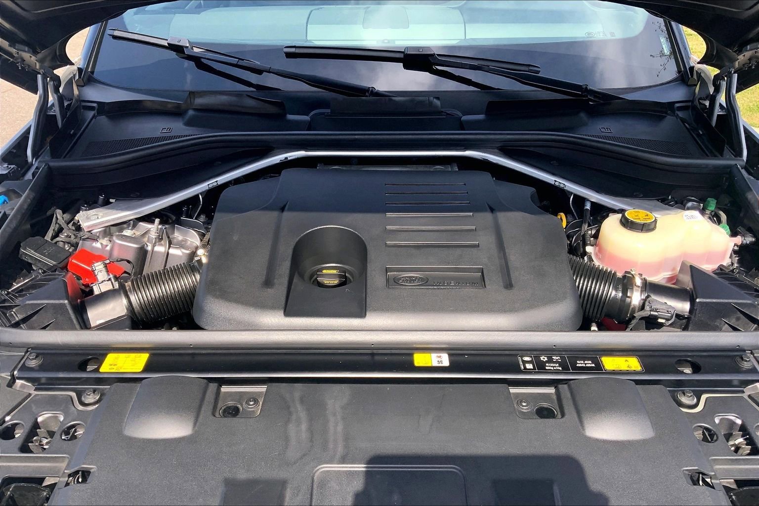 Used 2024 Land Rover Range Rover Sport Dynamic SE image 29