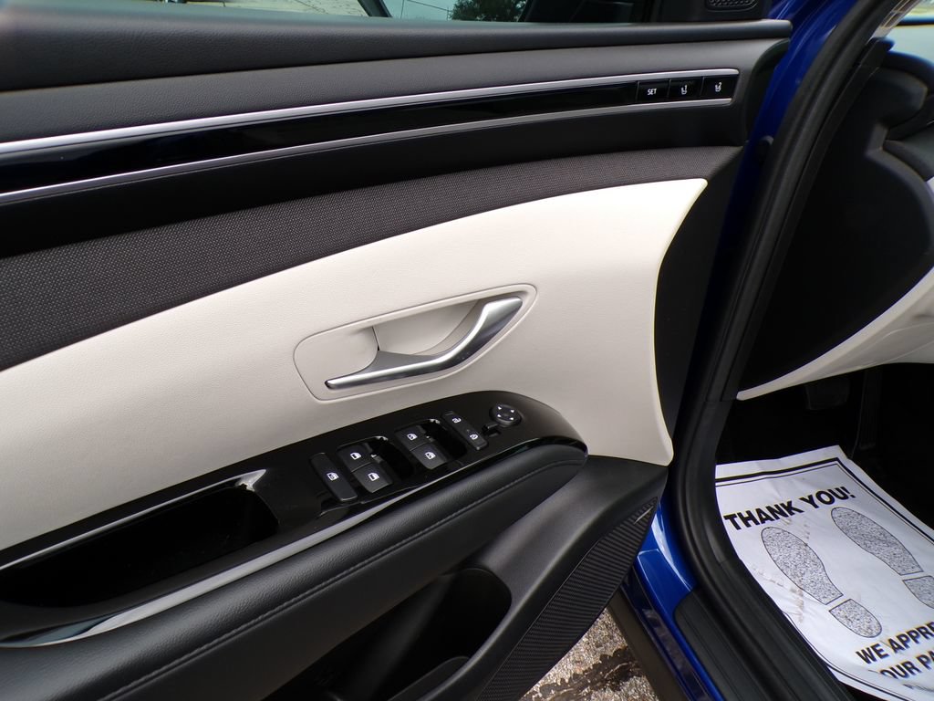 Used 2022 Hyundai Tucson Limited AWD/4WD image 24