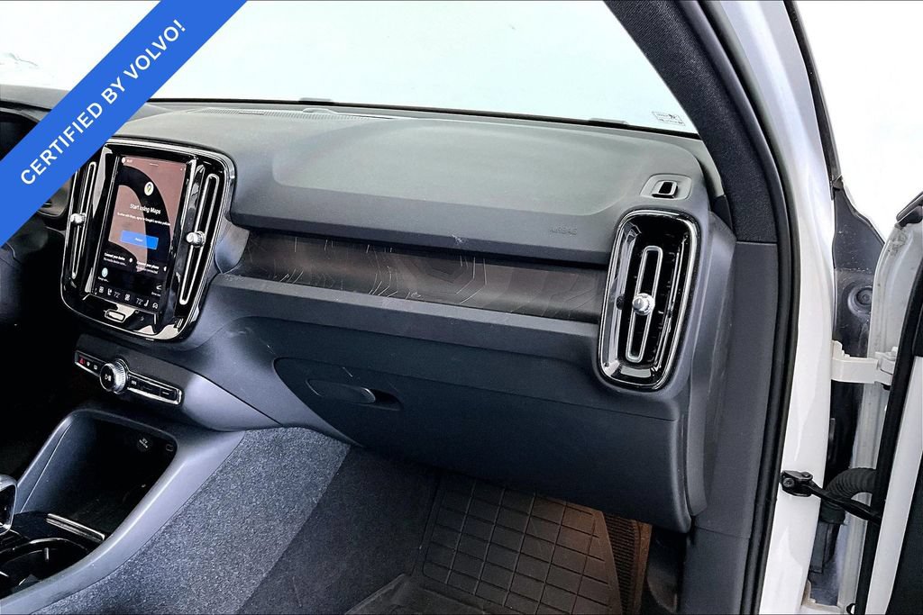 Certified 2023 Volvo XC40 Recharge Ultimate AWD/4WD image 19